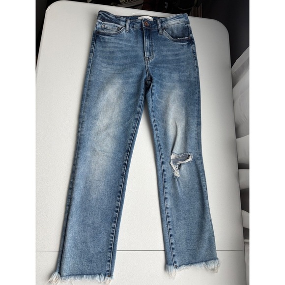 Vervet Crop Jeans Distressed Frayed Hem Denim Casual Light Wash Size 28 - Picture 1 of 7